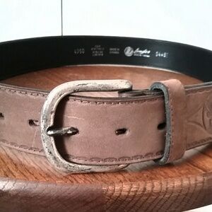 Landes Tan Leather Belt w/ Embossed Wildlife NWOT